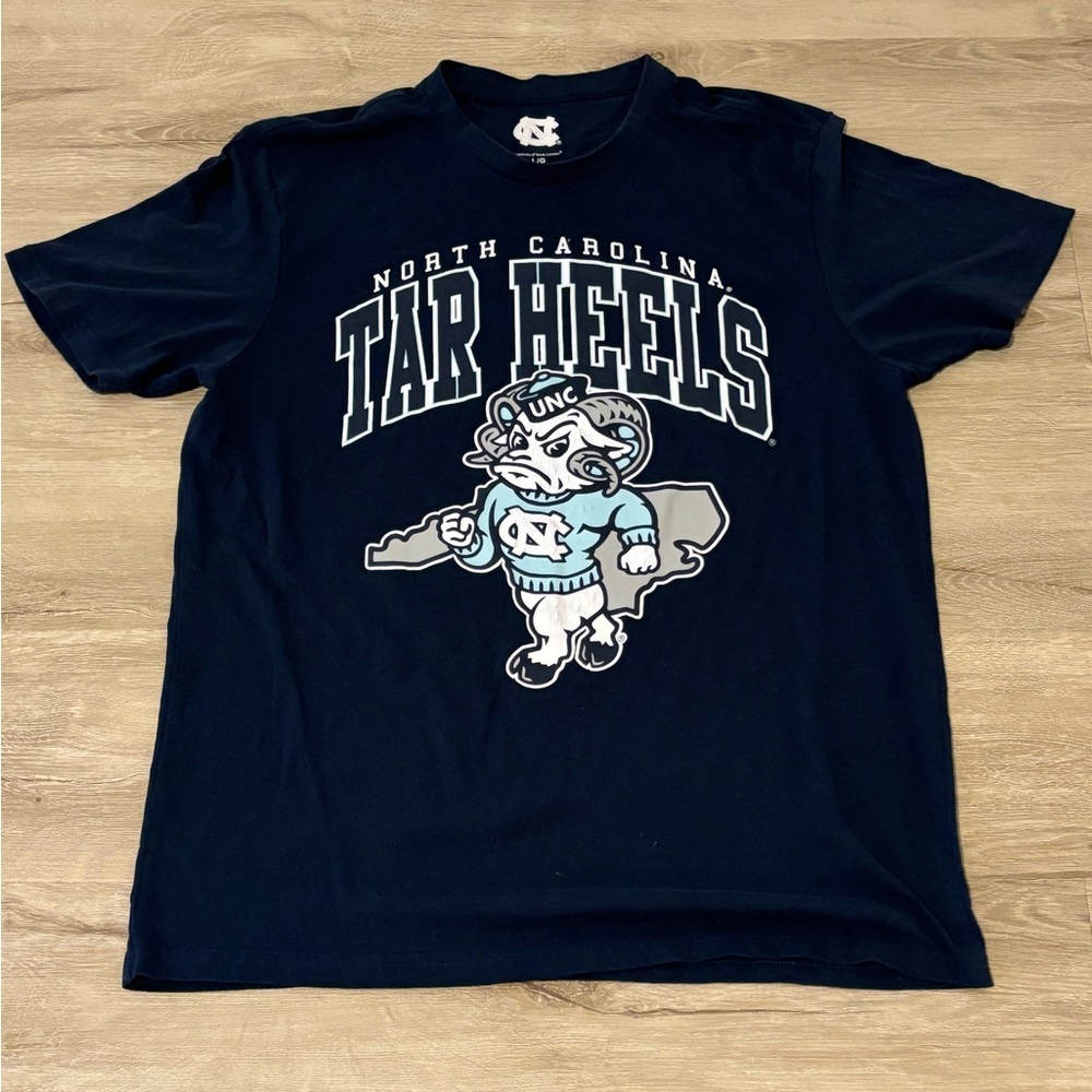 NCAA North Carolina Tar Heels Navy Blue Tee